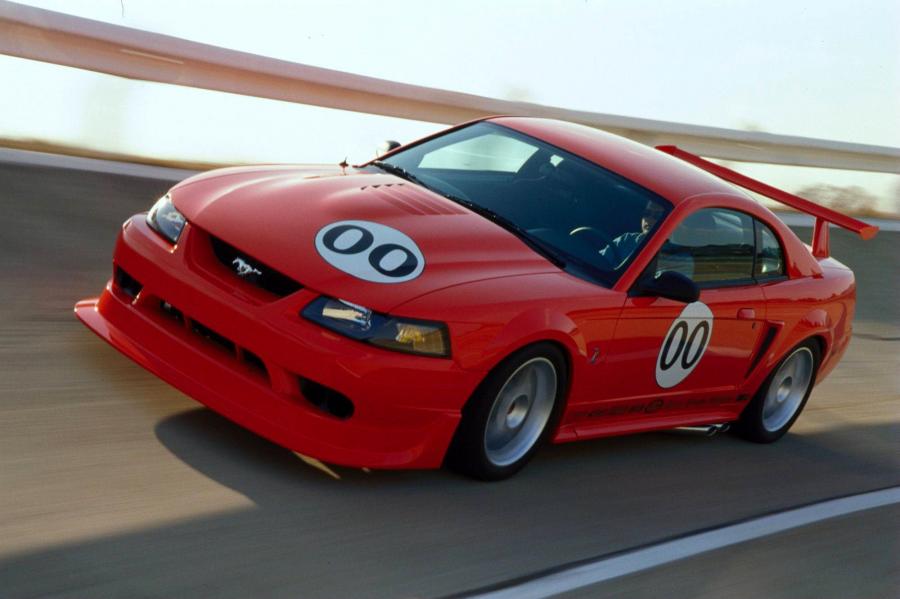  Ford Mustang SVT Cobra R 2000 года  (фото 117 из 128)